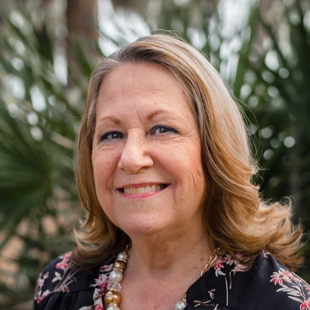 Meet your Posher, Ann marie